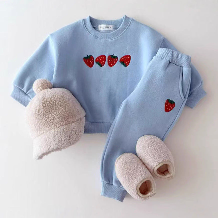 Conjunto de ropa unisex de otoño para bebés y niños, informal, con estampado de fresas bordadas, de manga larga, jersey y pantalones
