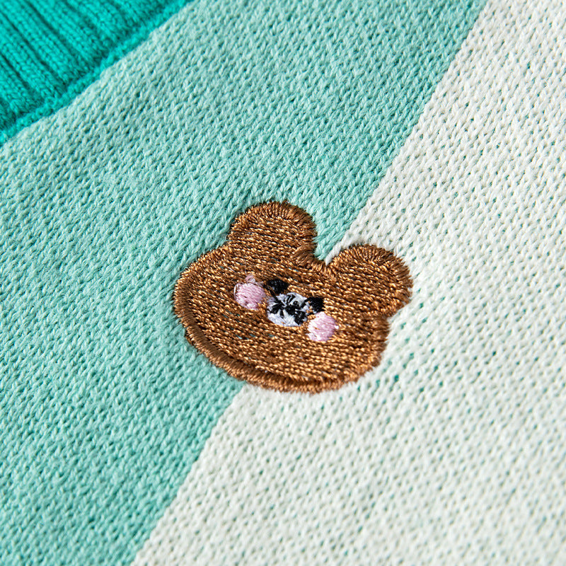 Prenda de punto con cuello en V y estampado de oso de dibujos animados